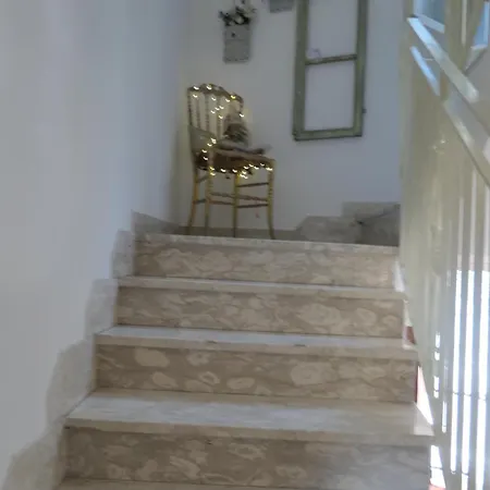 Luna Bed & Breakfast