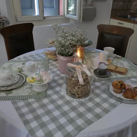 Bed & Breakfast Luna *